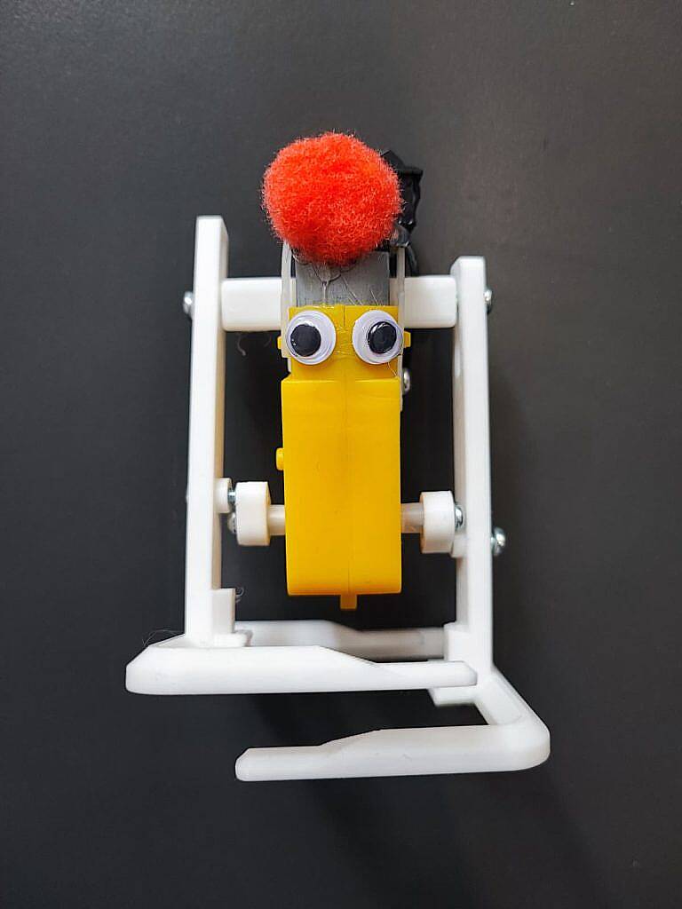 Yürüyen Eğlenceli STEM Robot Kiti – Okul Öncesi ve İlköğretim İçin STEM Uyumlu - 1